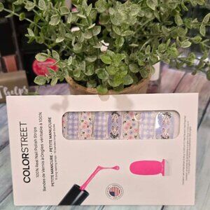 Color Street Easter Bunny Petite Press On Nail Design